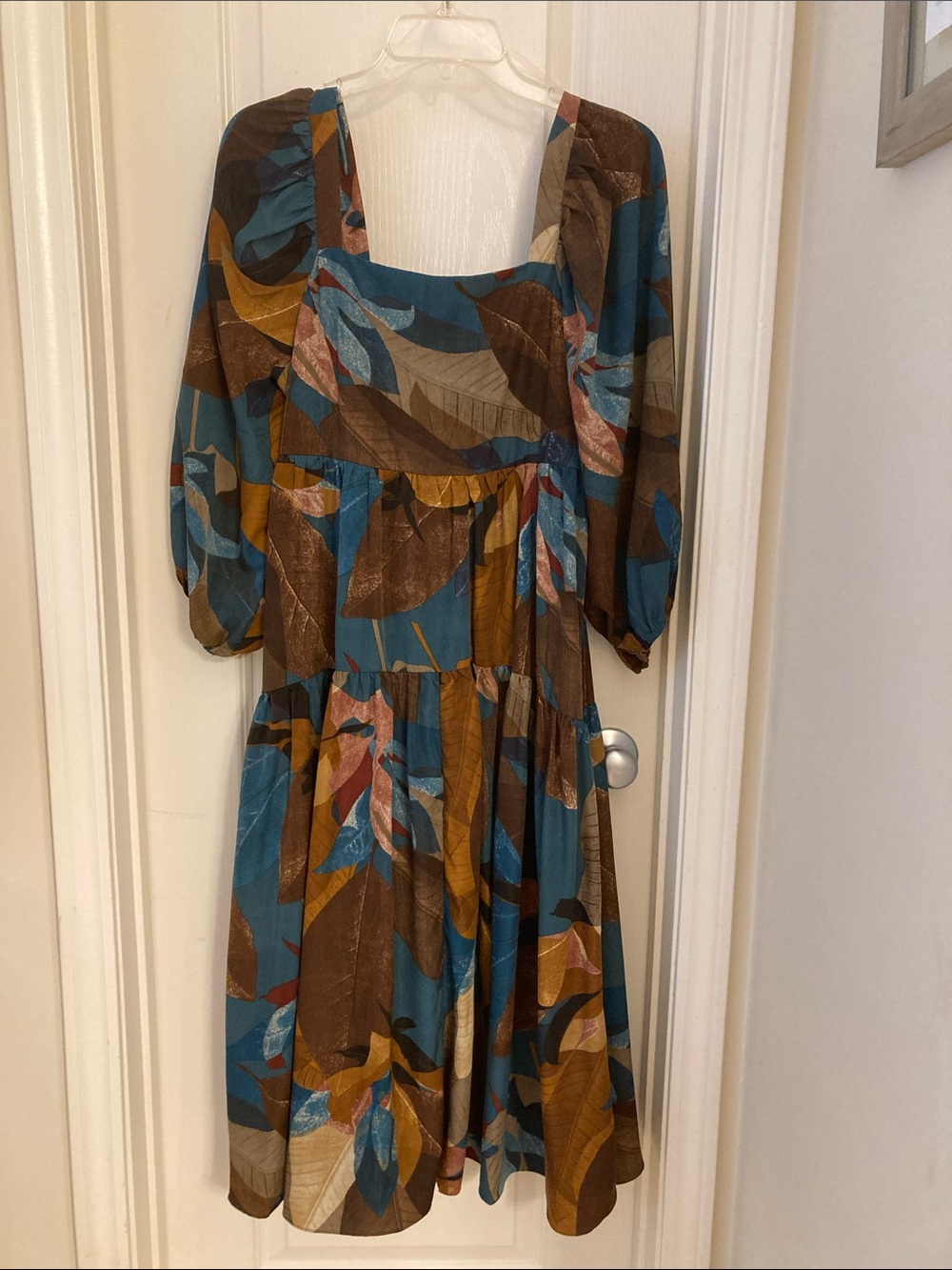 Tiered Leave Patterned Dress